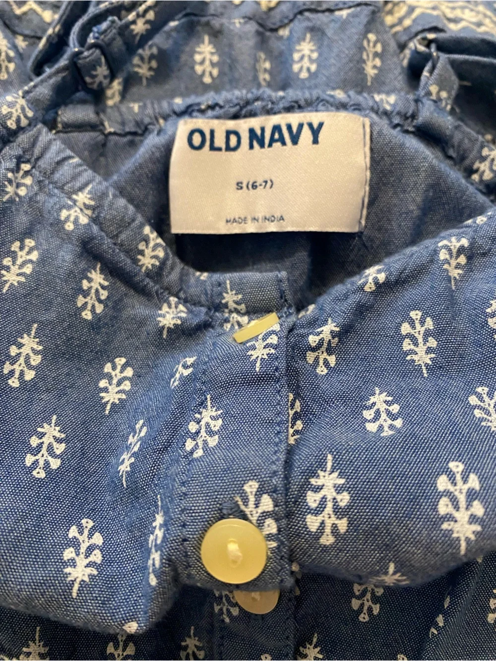 Old Navy lightweight blue